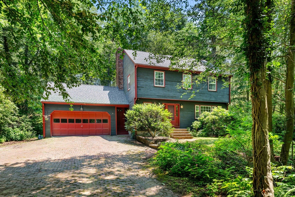 7 Hidden Ledge Road Manchester, MA 01944 - Photo 1 of 38