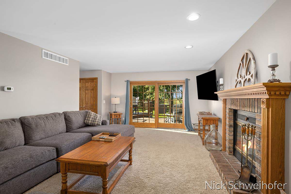 5142 7 Mile Road Bay City, MI 48706 - Photo 6 of 53