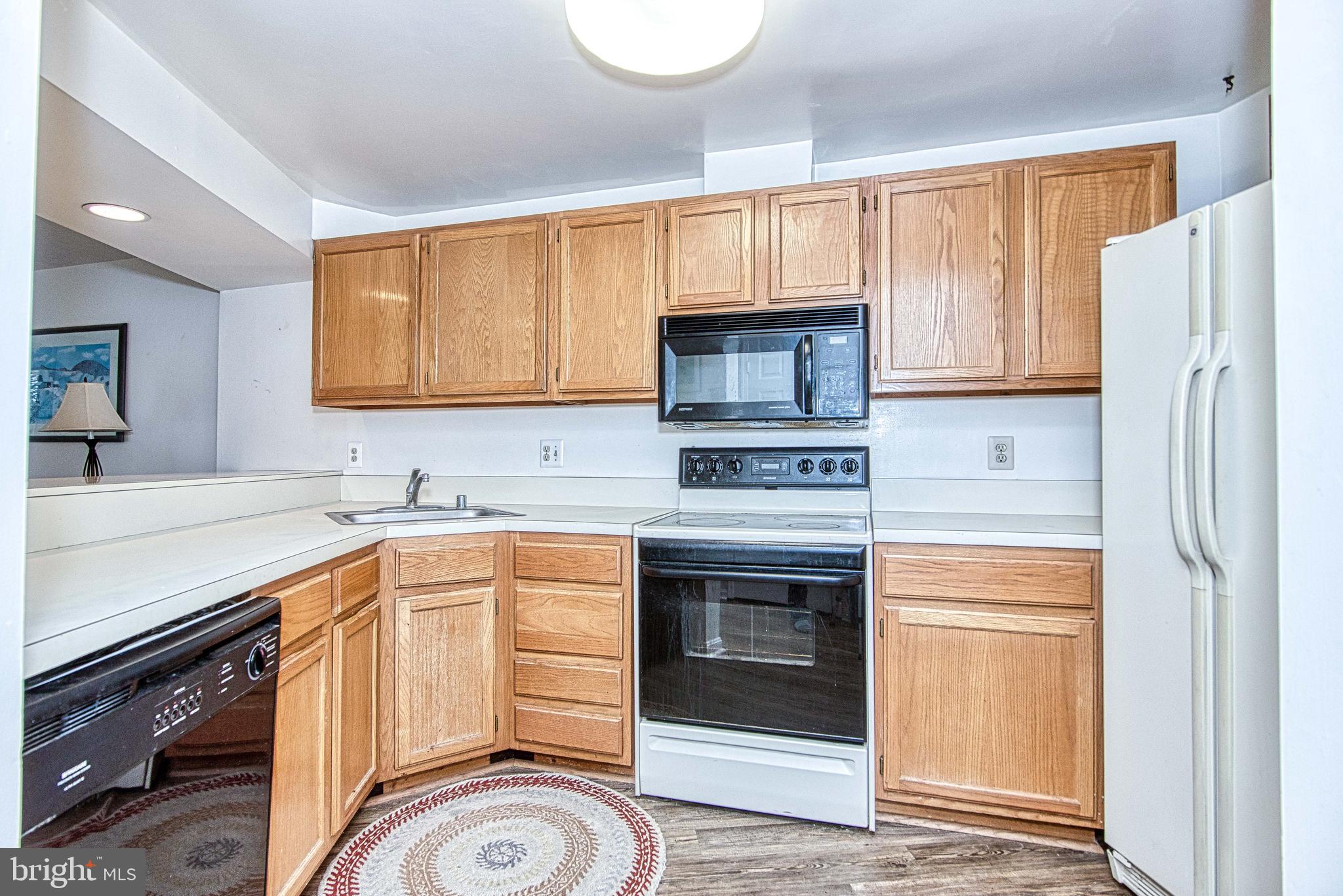 1765 Whisperhill Drive Reston, VA 20194 - Photo 7 of 53