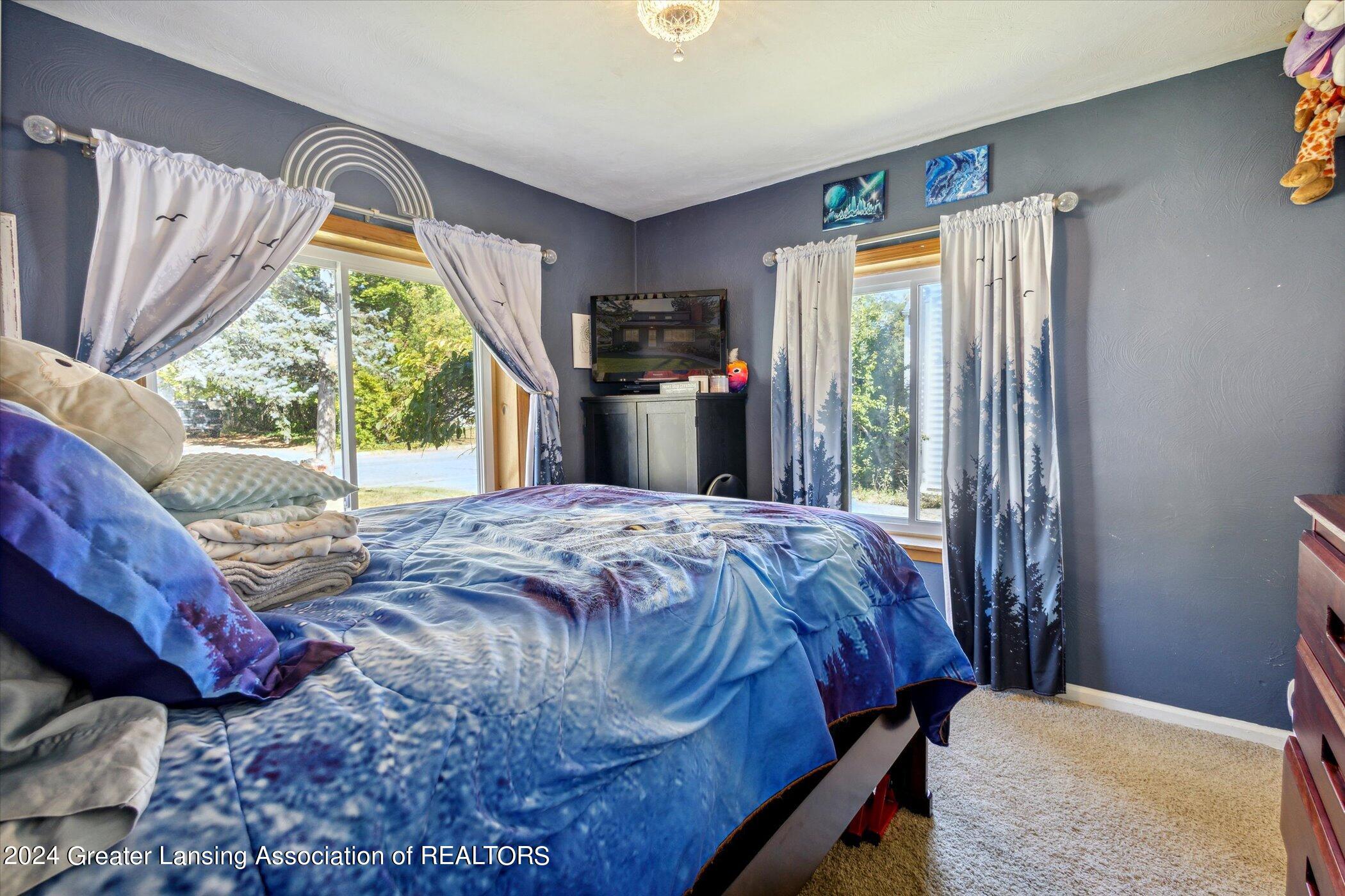 1560 Snyder Road East Lansing, MI 48823 - Photo 22 of 39 22-1560-Snyder-Rd-East-Lansing-MI-48823-