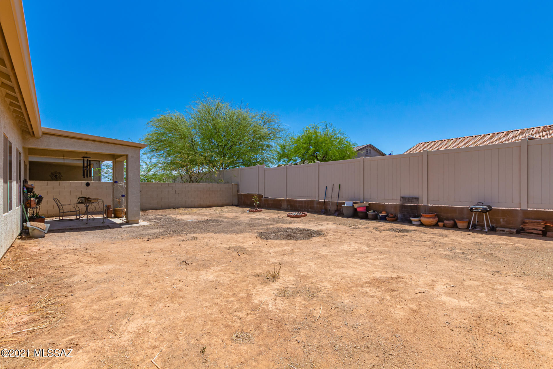 21657 East Founders Road Red Rock, AZ 85145 - Photo 23 of 26