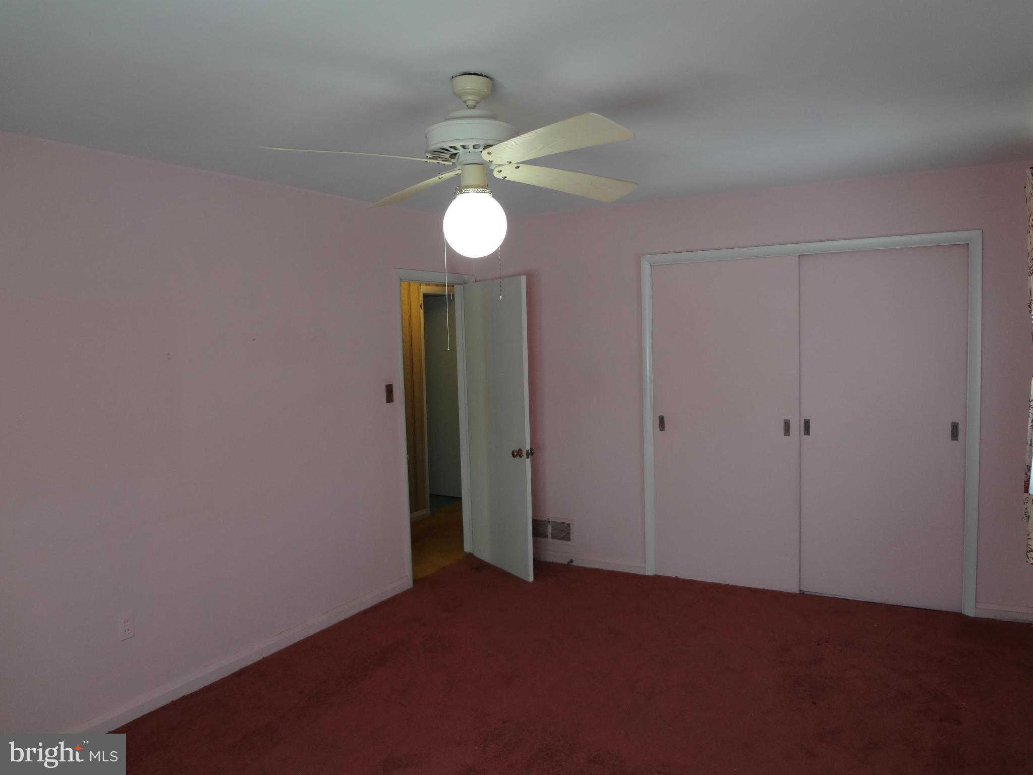 205 Rollingbrook Way Baltimore, MD 21228 - Photo 9 of 14 Bedroom (Master)