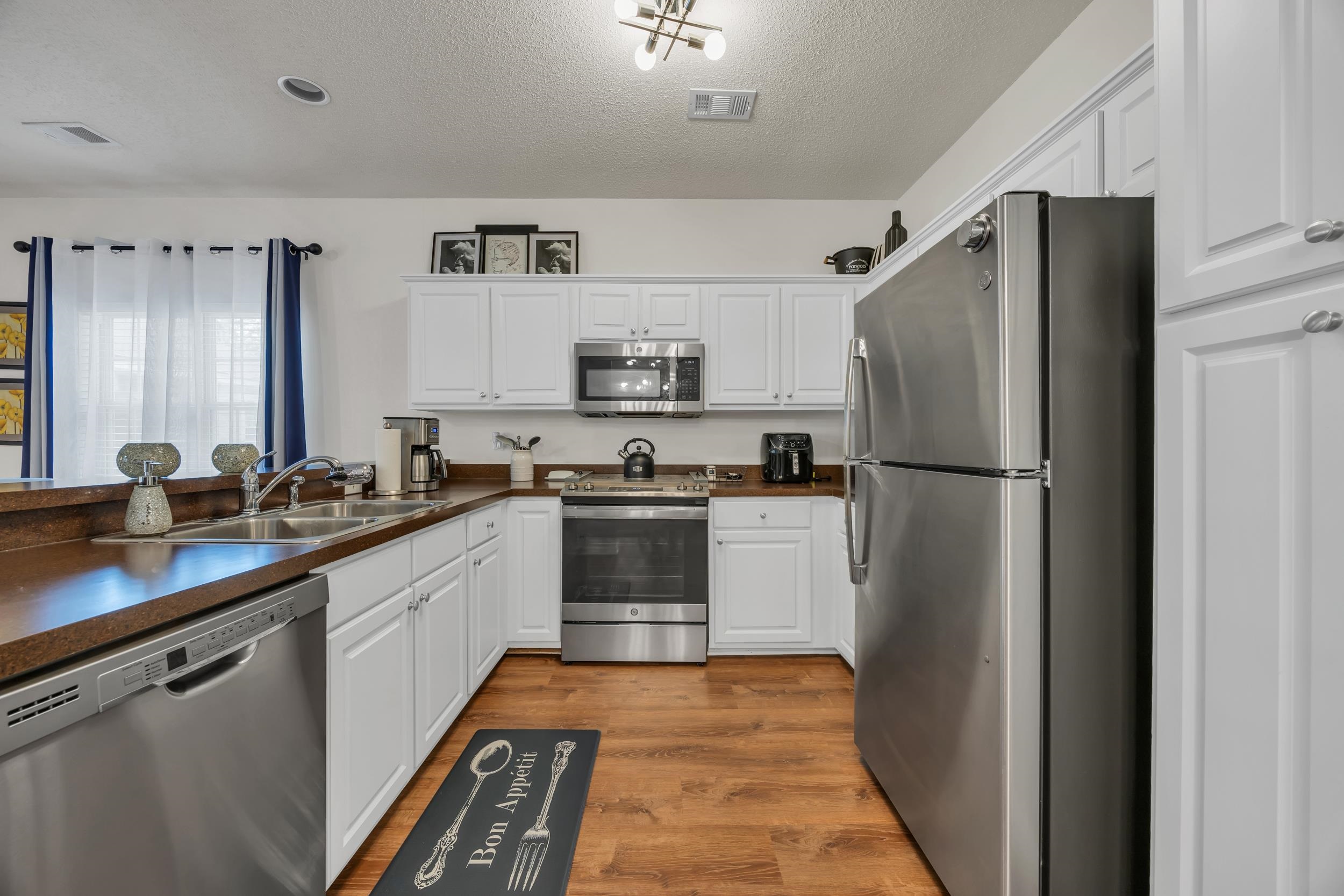 6309 Sweetwater Boulevard Murrells Inlet, SC 29576 - Photo 7 of 22