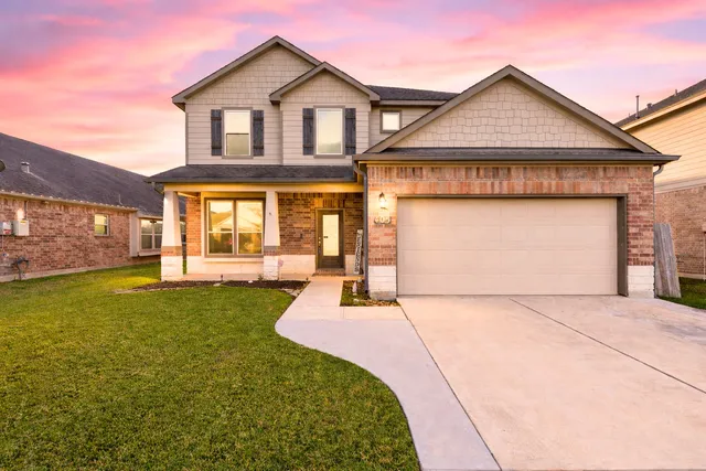 $362,000 | 405 Lake Line Drive, Alvin, TX 77511