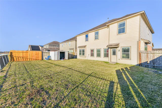 $362,000 | 405 Lake Line Drive, Alvin, TX 77511