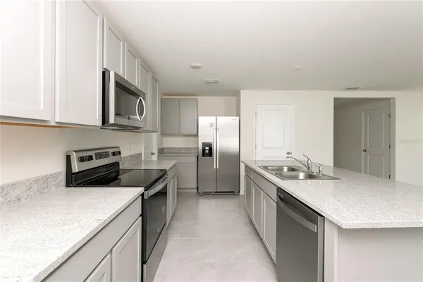 $2,349 | 486 Sunlit Coral Street, Ruskin, FL 33570