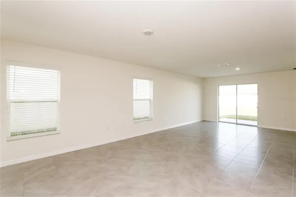 $2,349 | 486 Sunlit Coral Street, Ruskin, FL 33570