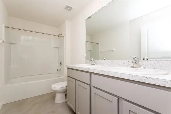 $2,349 | 486 Sunlit Coral Street, Ruskin, FL 33570