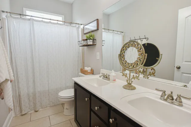 $1,800 | 2072 Jackie Lorraine Drive, Clarksville, TN 37042