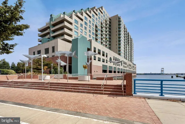 $345,000 | 717 South Christopher Columbus Boulevard, Unit 1404, Philadelphia, PA 19147