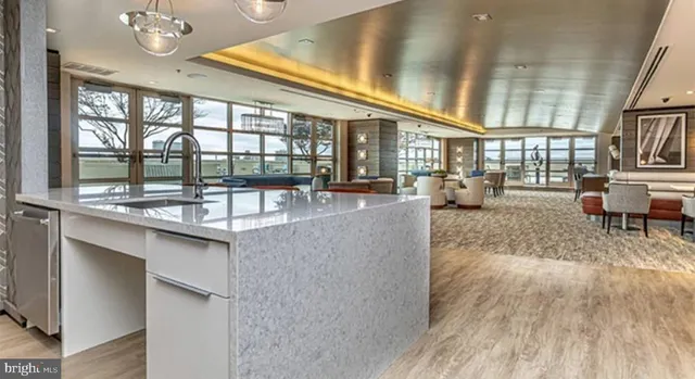 $345,000 | 717 South Christopher Columbus Boulevard, Unit 1404, Philadelphia, PA 19147