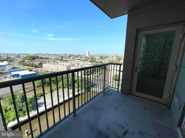 $345,000 | 717 South Christopher Columbus Boulevard, Unit 1404, Philadelphia, PA 19147