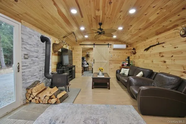 $235,000 | 703 Dahlia Road, Livingston Manor, NY 12758