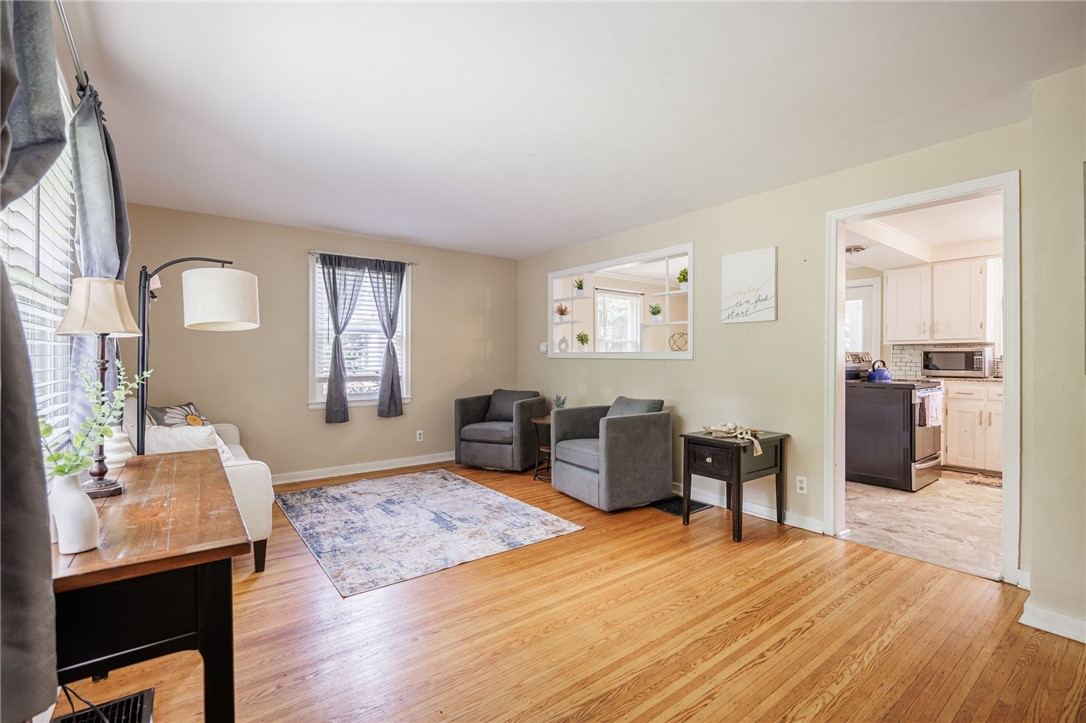 204 Fairfax Road Rochester, NY 14609 - Photo 12 of 35