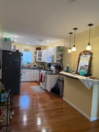 $4,200 | 162 Lake Shore Road, Unit 2, Boston, MA 02135