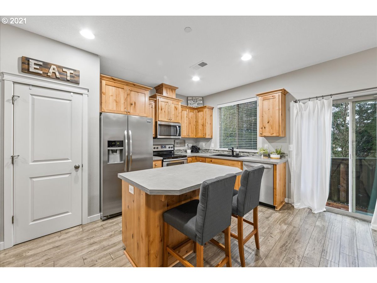 186 North 44th Place Ridgefield, WA 98642 - Photo 11 of 32