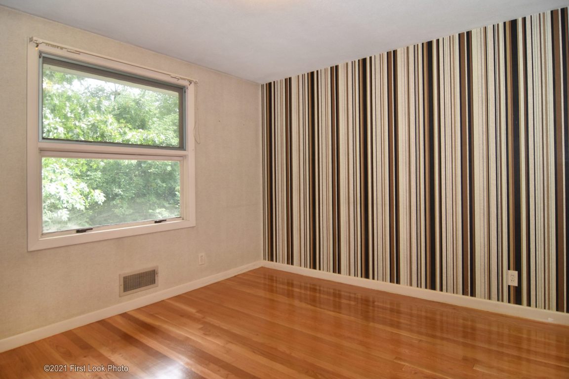 37 Cushing Road Warwick, RI 02888 - Photo 17 of 29