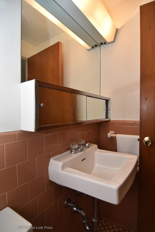 37 Cushing Road Warwick, RI 02888 - Photo 19 of 29