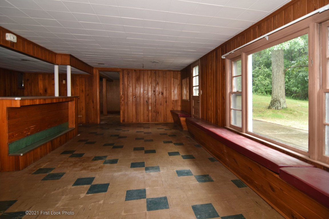 37 Cushing Road Warwick, RI 02888 - Photo 21 of 29