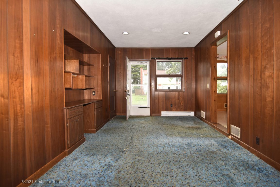 37 Cushing Road Warwick, RI 02888 - Photo 8 of 29