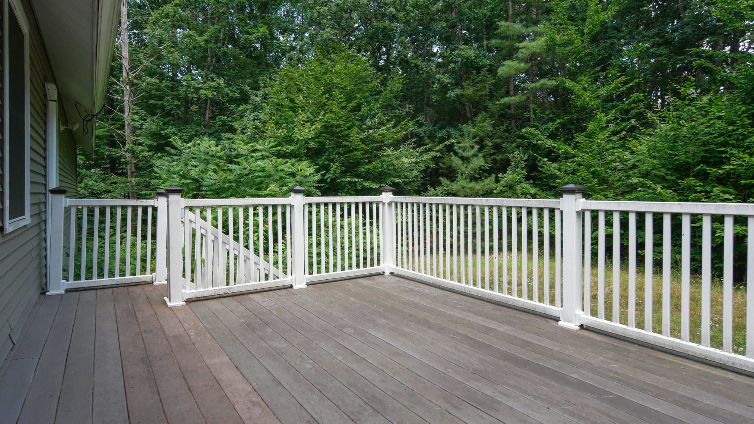 51 Cross Road Sandown, NH 03873 - Photo 29 of 36