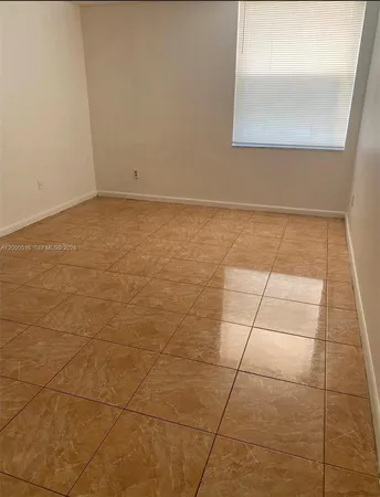 $2,100 | 14201 North Kendall Drive, Unit 407D, Miami, FL 33186