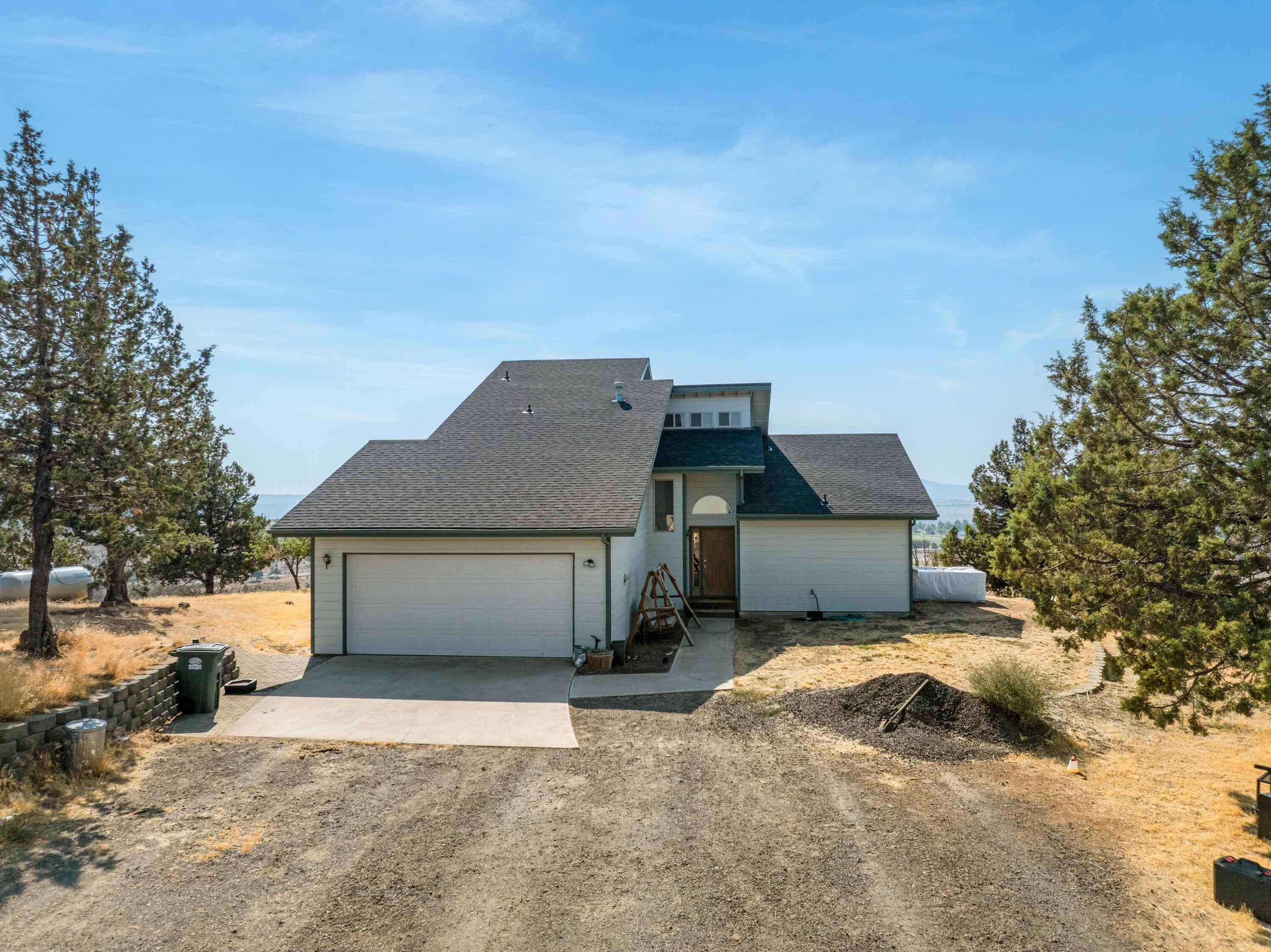1925 Northeast Loucks Road Madras, OR 97741 - Photo 2 of 36 14-Aerial