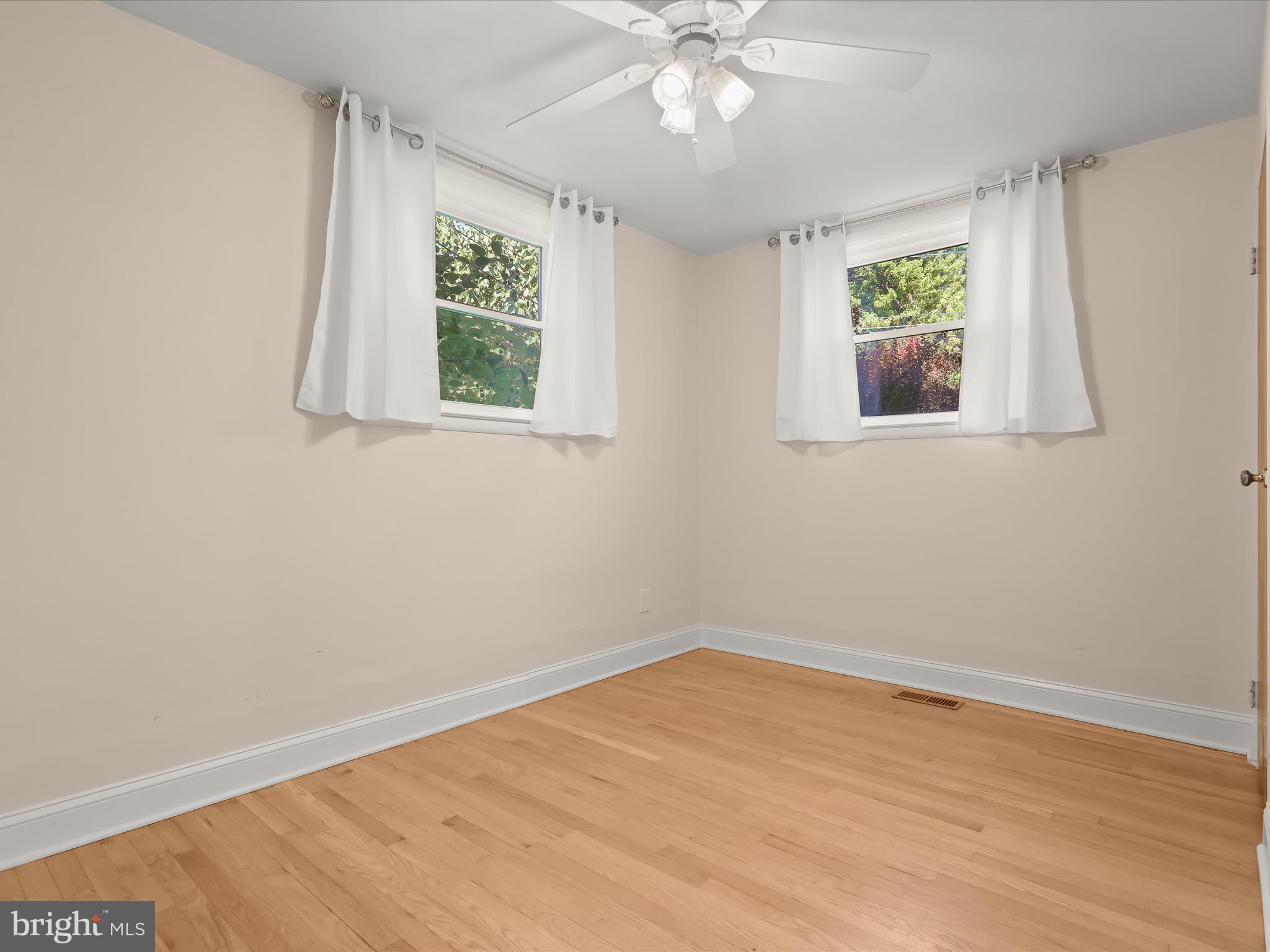 7718 Carter Road Sykesville, MD 21784 - Photo 20 of 39 Bedroom 2