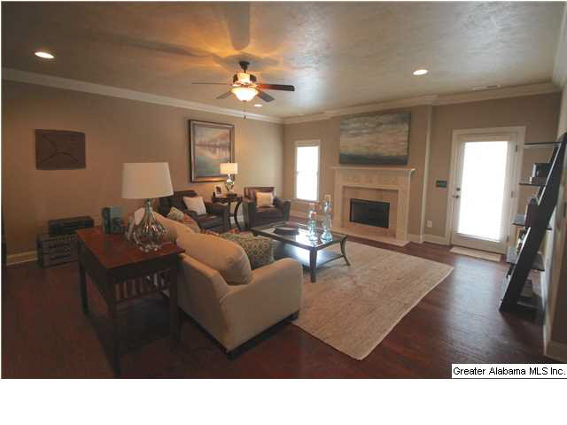 539 Twin Creek Road Birmingham, AL 35226 - Photo 5 of 32
