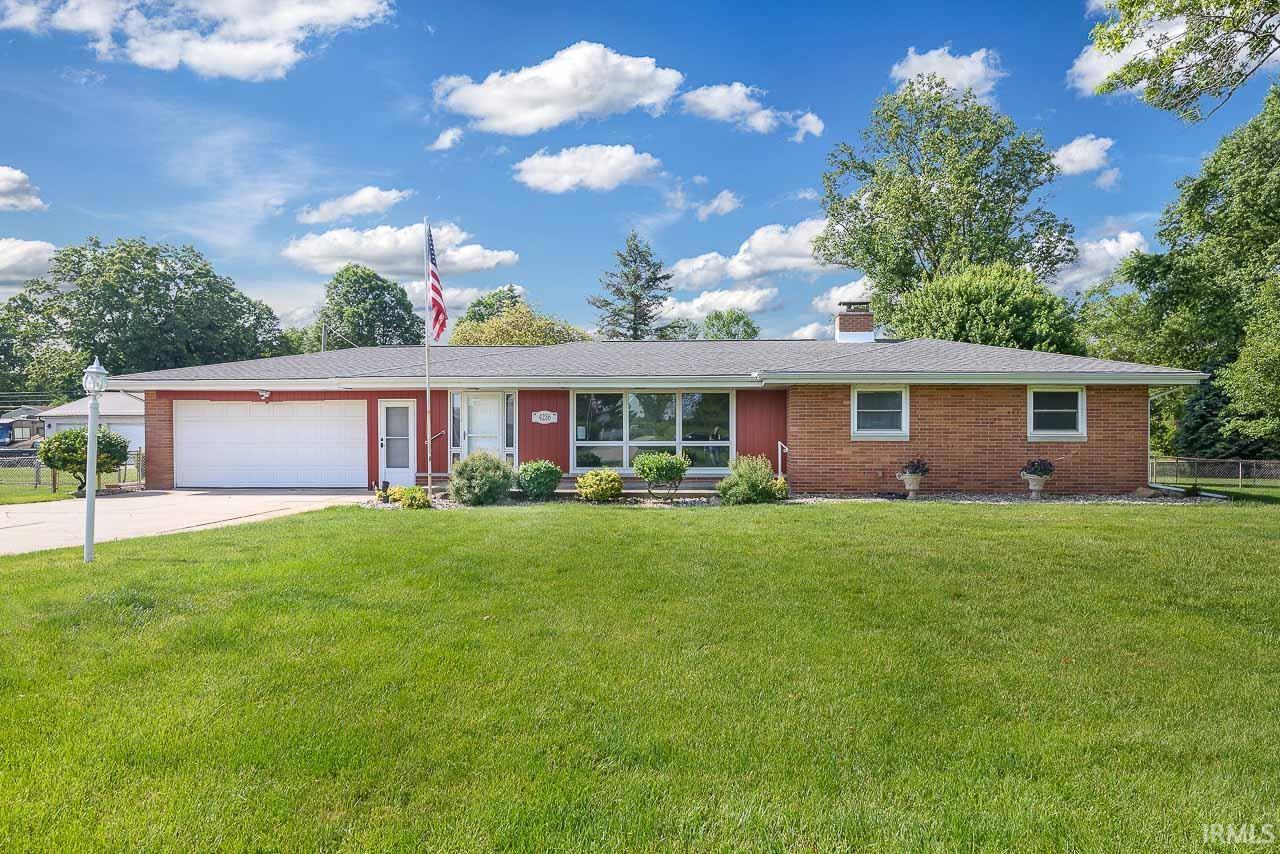 4236 Midway Road Elkhart, IN 46517 - Photo 1 of 27
