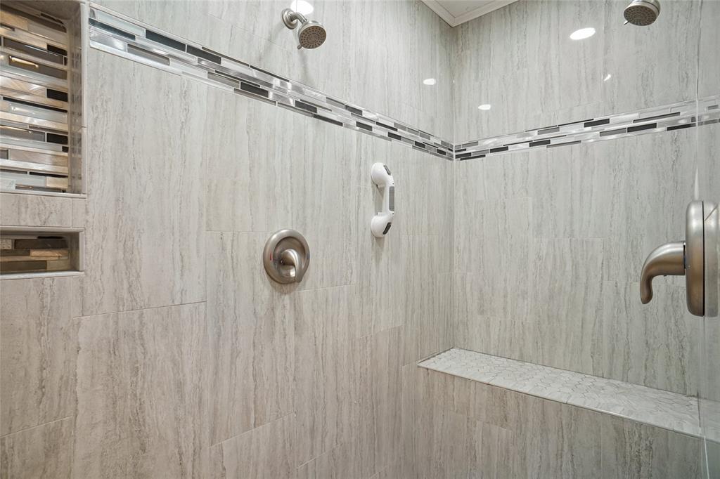 308 Half Moon Way Runaway Bay, TX 76426 - Photo 20 of 40 a bathroom with a shower and a shower