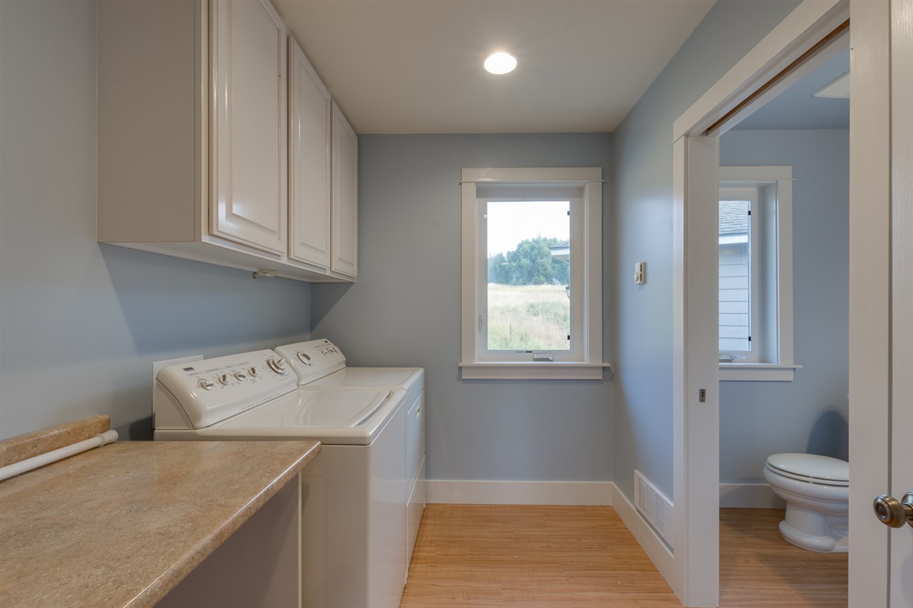 42515 North Boundary Road Elk, WA 99009 - Photo 12 of 20