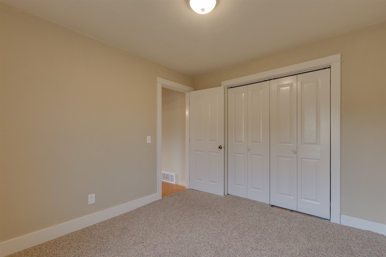 42515 North Boundary Road Elk, WA 99009 - Photo 16 of 20
