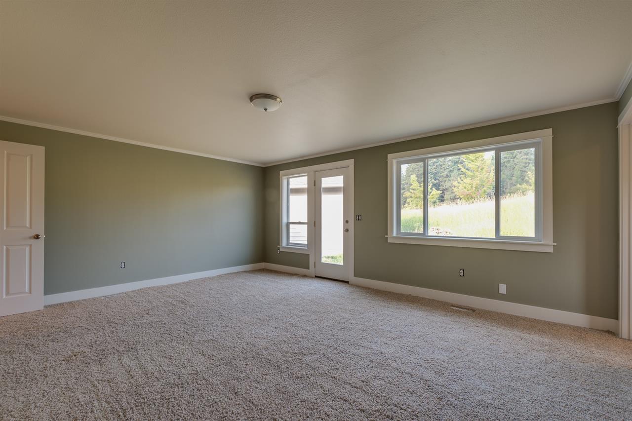 42515 North Boundary Road Elk, WA 99009 - Photo 17 of 20