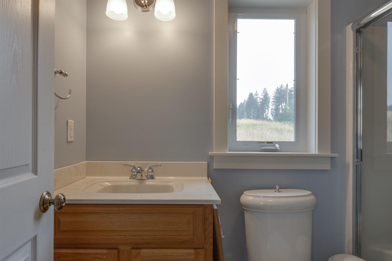 42515 North Boundary Road Elk, WA 99009 - Photo 19 of 20