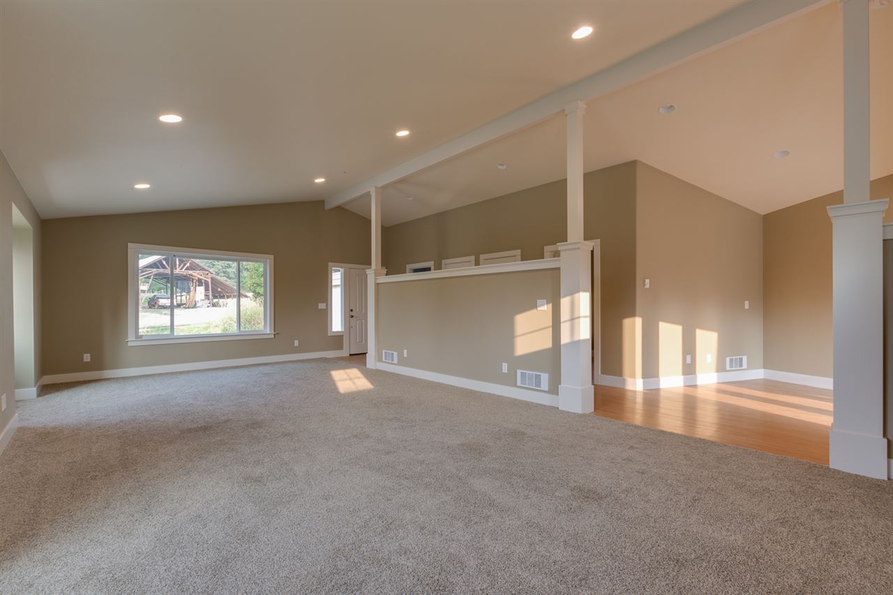 42515 North Boundary Road Elk, WA 99009 - Photo 3 of 20