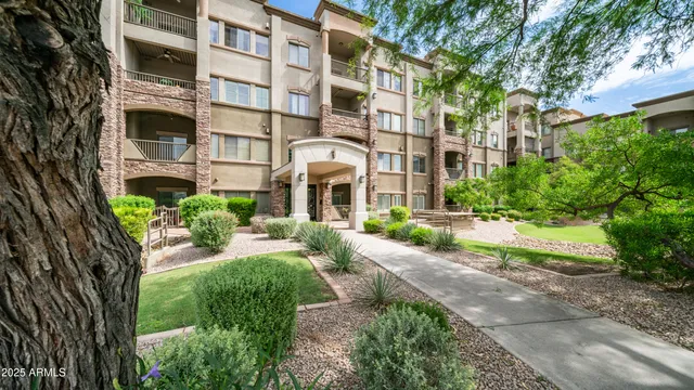 $310,000 | 5450 East Deer Valley Drive, Unit 4019, Phoenix, AZ 85054