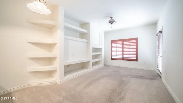 $310,000 | 5450 East Deer Valley Drive, Unit 4019, Phoenix, AZ 85054