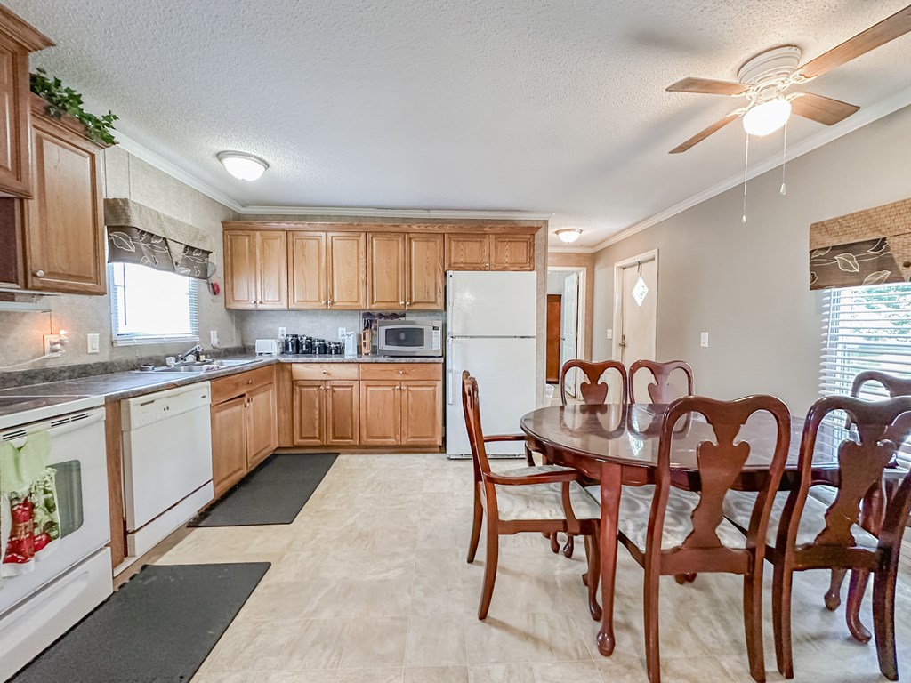 3817 Cotton Box Road Slocomb, AL 36375 - Photo 4 of 34