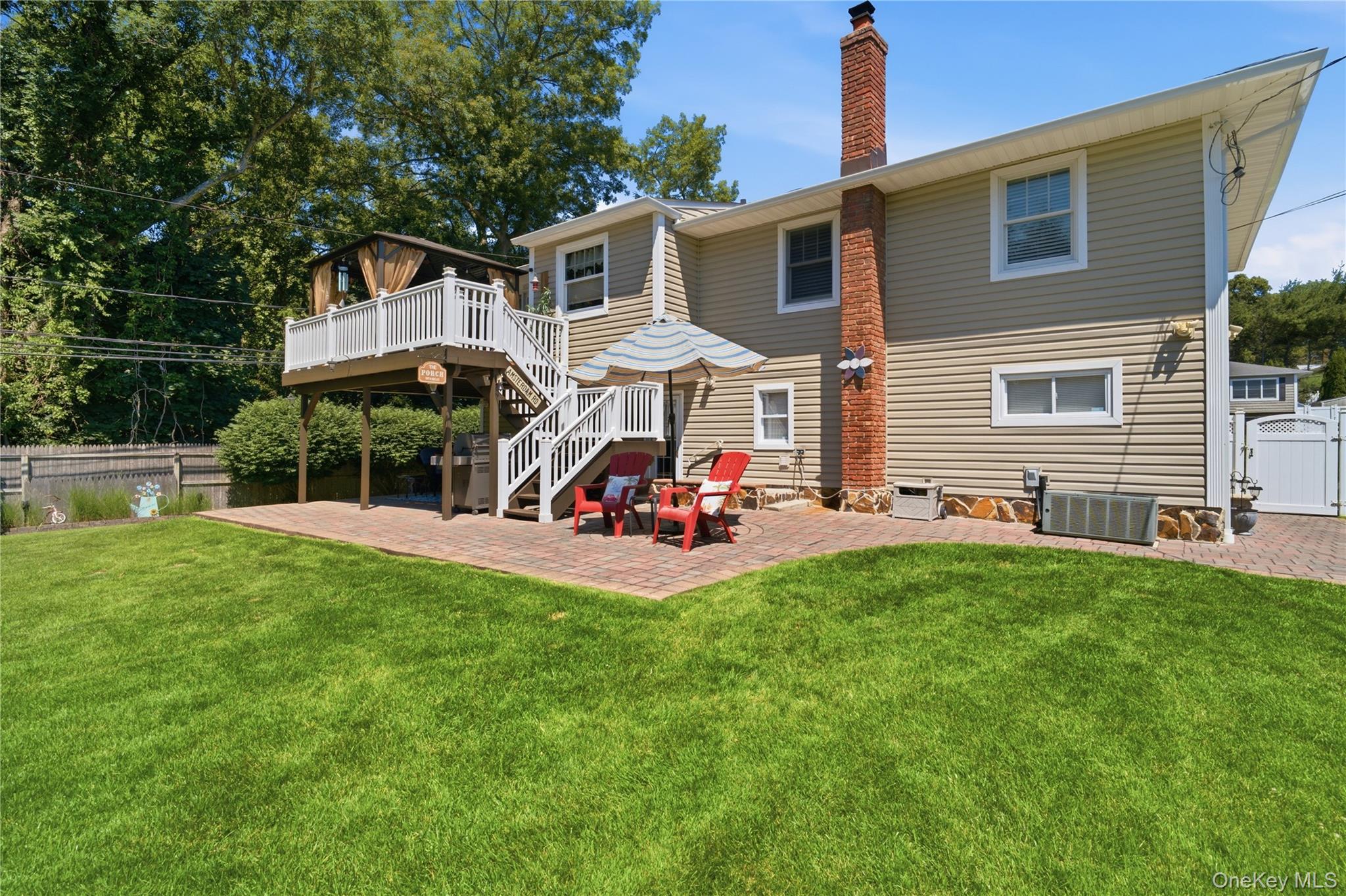 50 Amsterdam Road Smithtown, NY 11787 - Photo 33 of 42