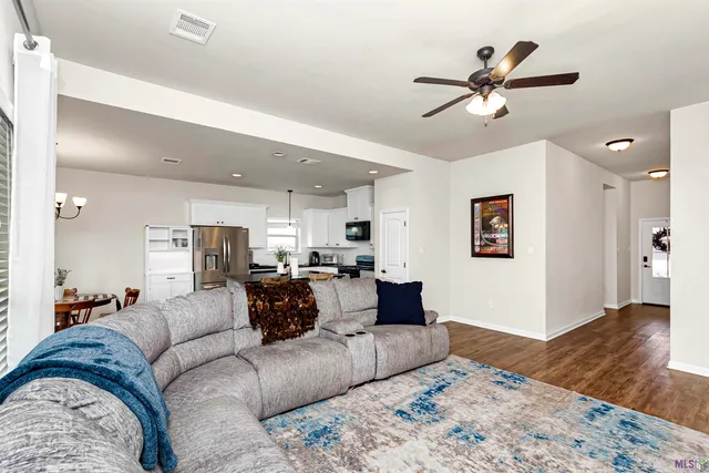 $280,000 | 4715 East Sunset Loop, Addis, LA 70710