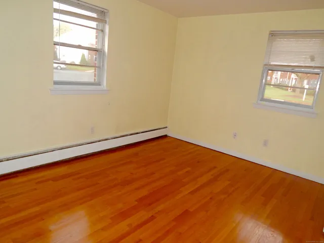 $1,800 | 14 Colonial Drive, Unit A, Rocky Hill, CT 06067