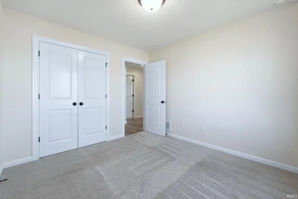 $369,900 | 862 Zenos Boulevard, Fort Wayne, IN 46818