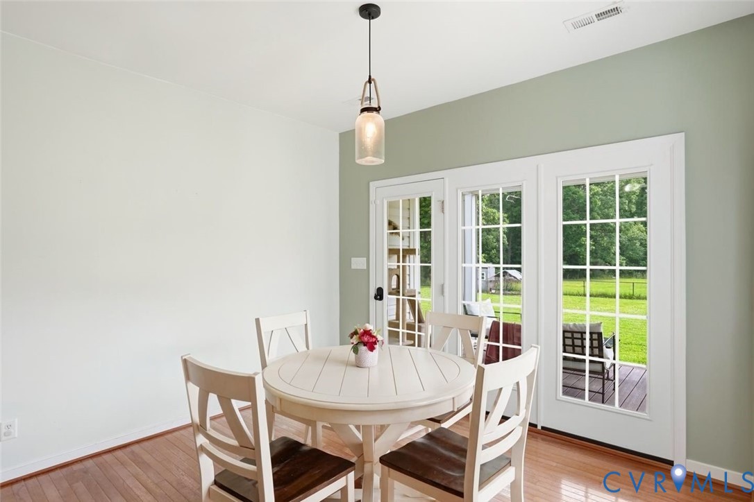 5305 Wellington Ridge Road Richmond, VA 23231 - Photo 20 of 67 Hardwood-style flooring throughout