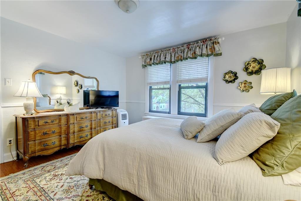 606 Cascade Road Forest Hills, PA 15221 - Photo 12 of 25 Gallery Image 12