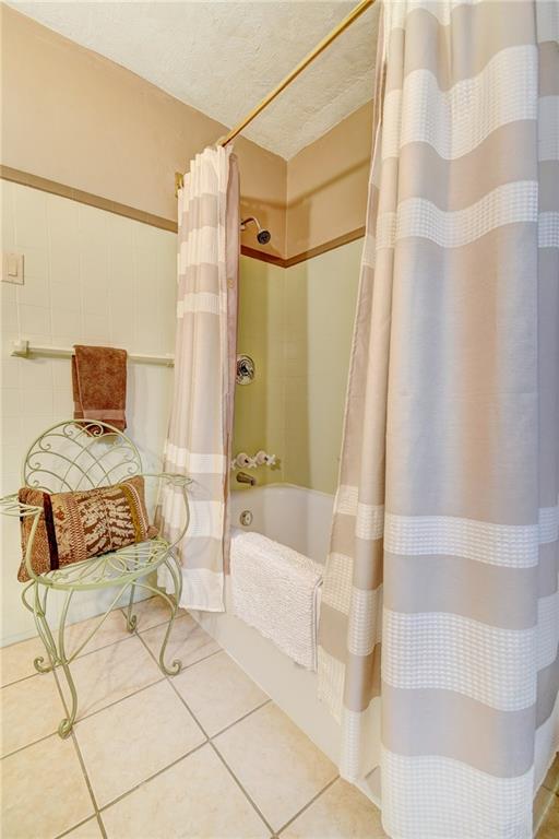 606 Cascade Road Forest Hills, PA 15221 - Photo 17 of 25 Gallery Image 17