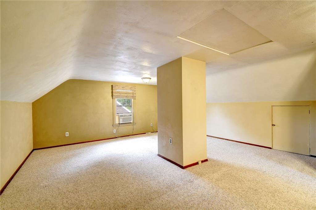 606 Cascade Road Forest Hills, PA 15221 - Photo 20 of 25 Gallery Image 20