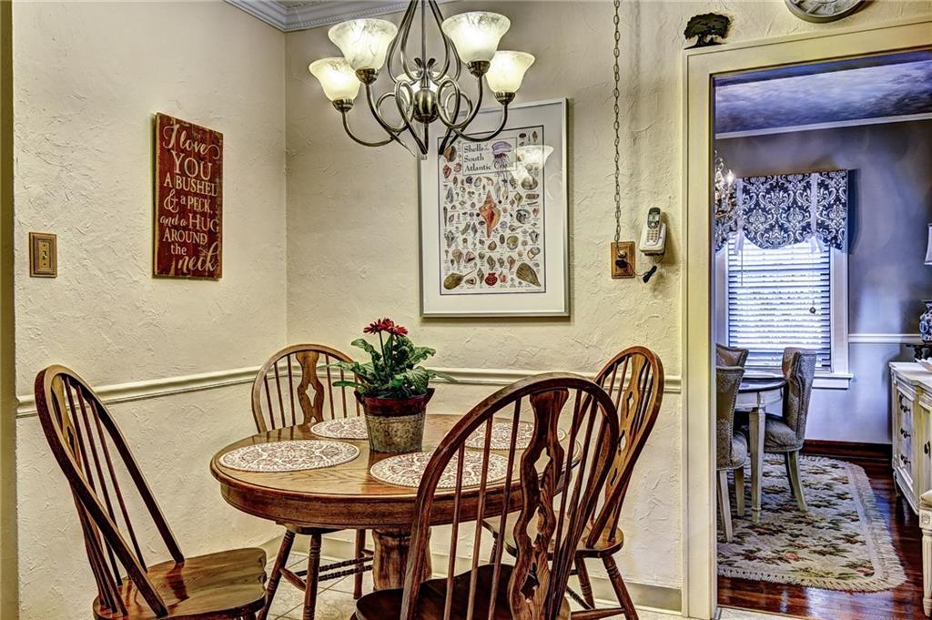606 Cascade Road Forest Hills, PA 15221 - Photo 7 of 25 Gallery Image 7
