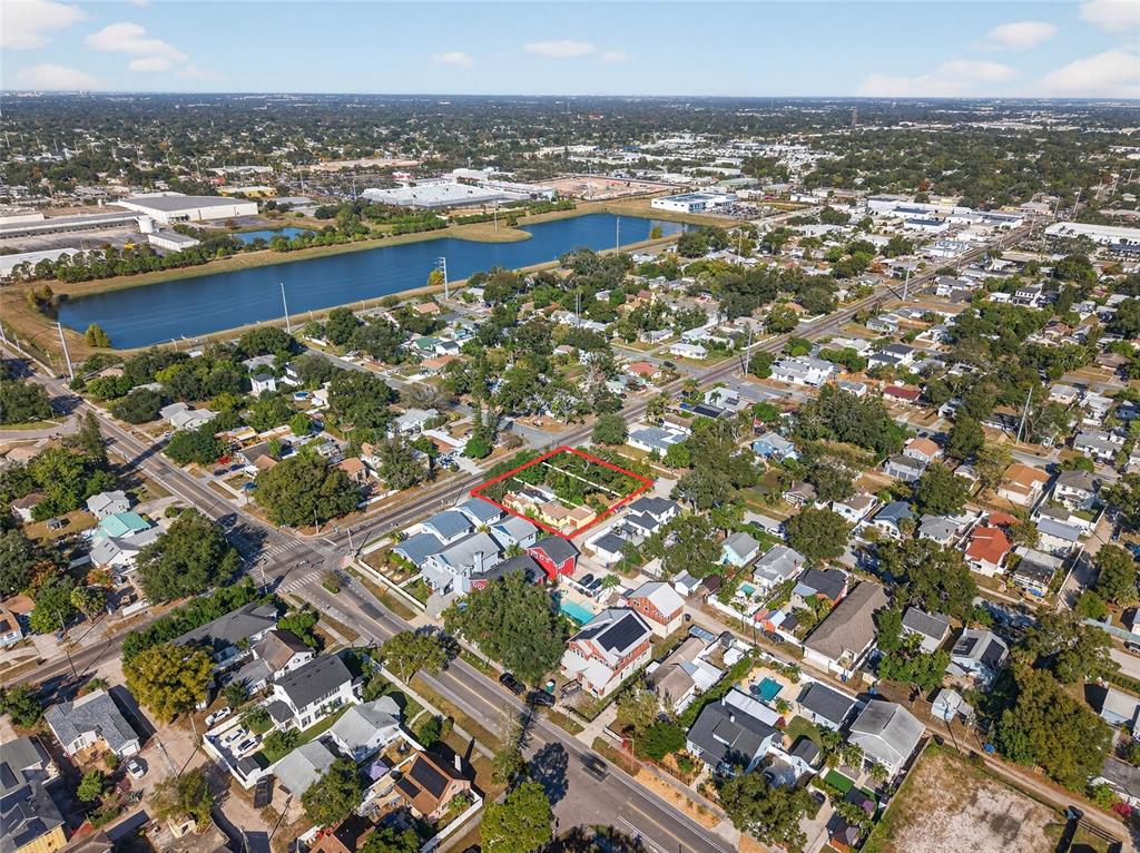 1321 28th Street North St. Petersburg, FL 33713 - Photo 28 of 31 a view of city and ocean