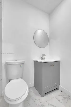 $1,200 | 6640 Evergreen Drive, Unit EFFICIENCY, Miramar, FL 33023